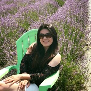 Meet your Posher, Renee